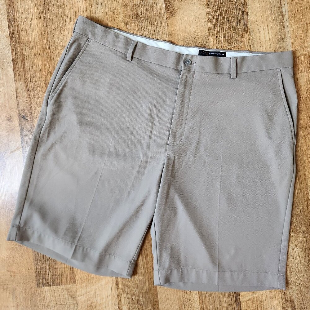 Greg Norman Tan Flat Front Golf Shorts Size 40